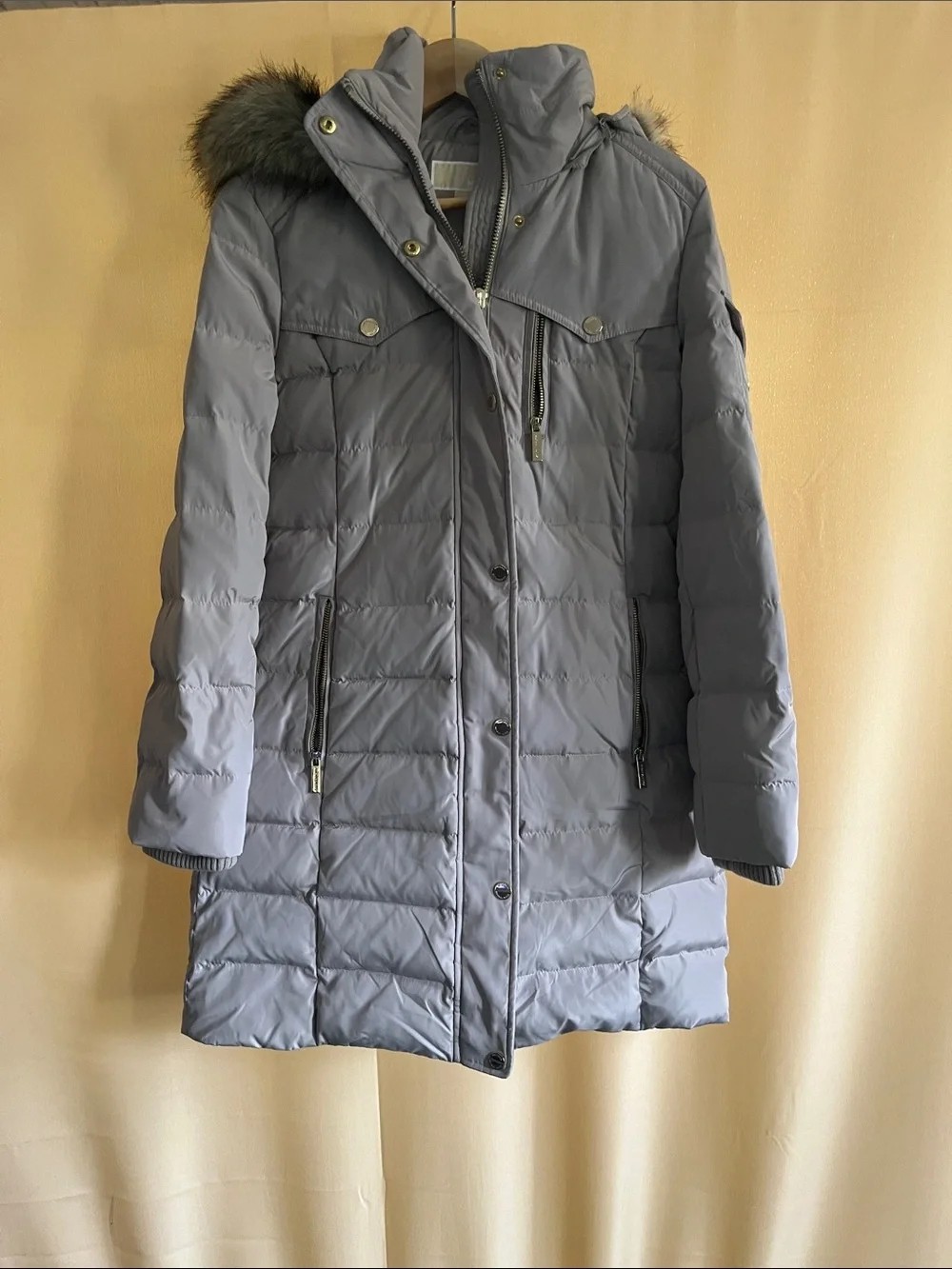 Michael Kors Gray Quilted Hooded Puffer Coat with Faux Fur Trim
